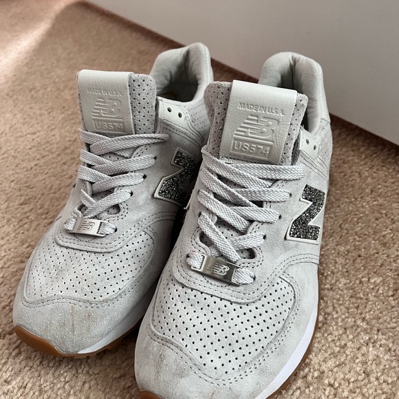 New balance grey 574 with Swarovski crystals - Picture 7 of 11